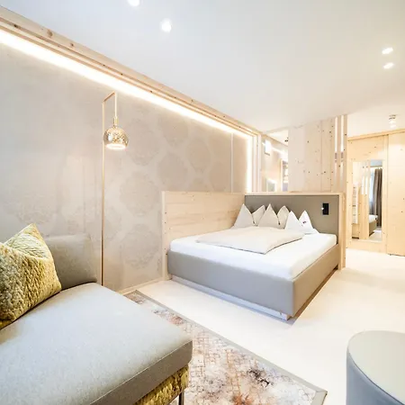 Hotel Alpenhotel Ischglerhof 4*