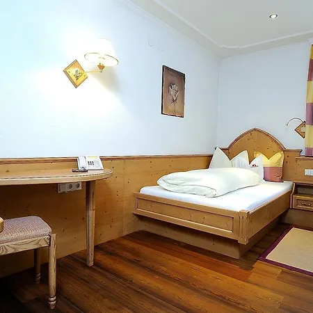 Hotel Alpenhotel Ischglerhof