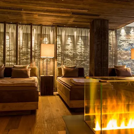 호텔 Alpenhotel Ischglerhof 4*
