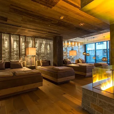 Szálloda Alpenhotel Ischglerhof