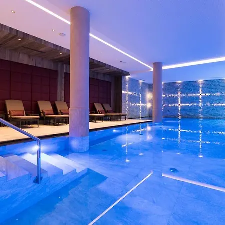 Alpenhotel Ischglerhof 호텔 이스크글
