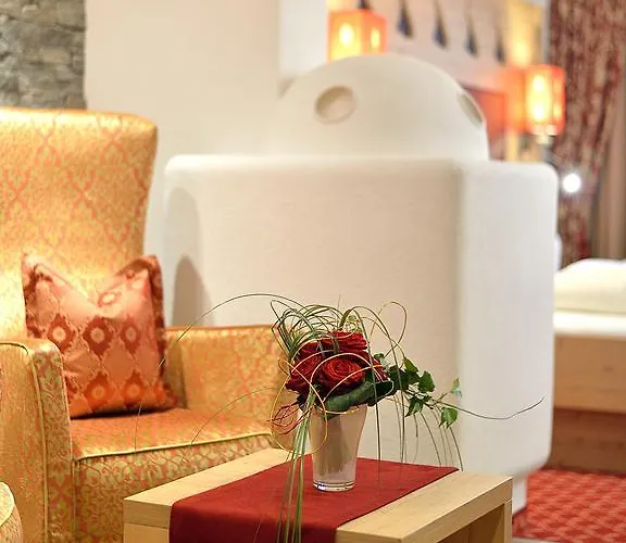 Alpenhotel Ischglerhof 이스크글