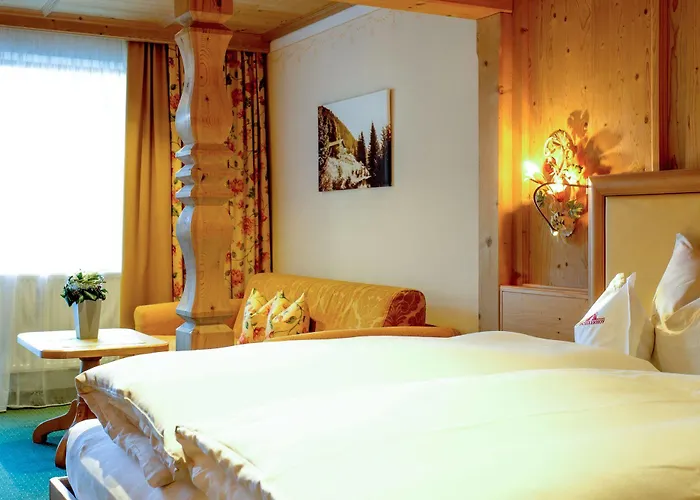 Alpenhotel Ischglerhof 호텔 이스크글