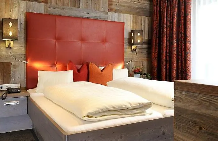 Alpenhotel Ischglerhof 호텔 이스크글