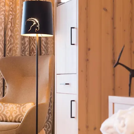 Alpenhotel Ischglerhof 4* אישגל